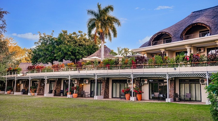 Ilala Lodge Hotel – 1.6 miles (2.6 km) from the conference center)